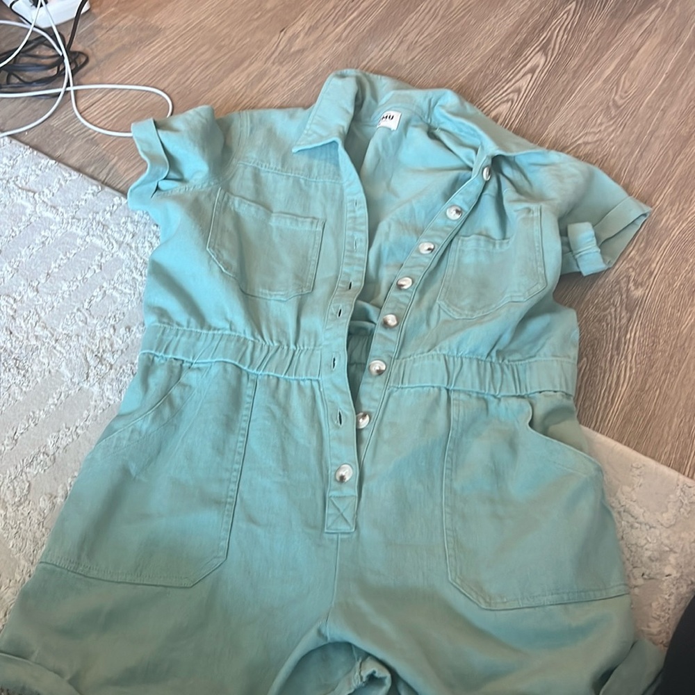 Show me your mumu- green gorgeous romper!